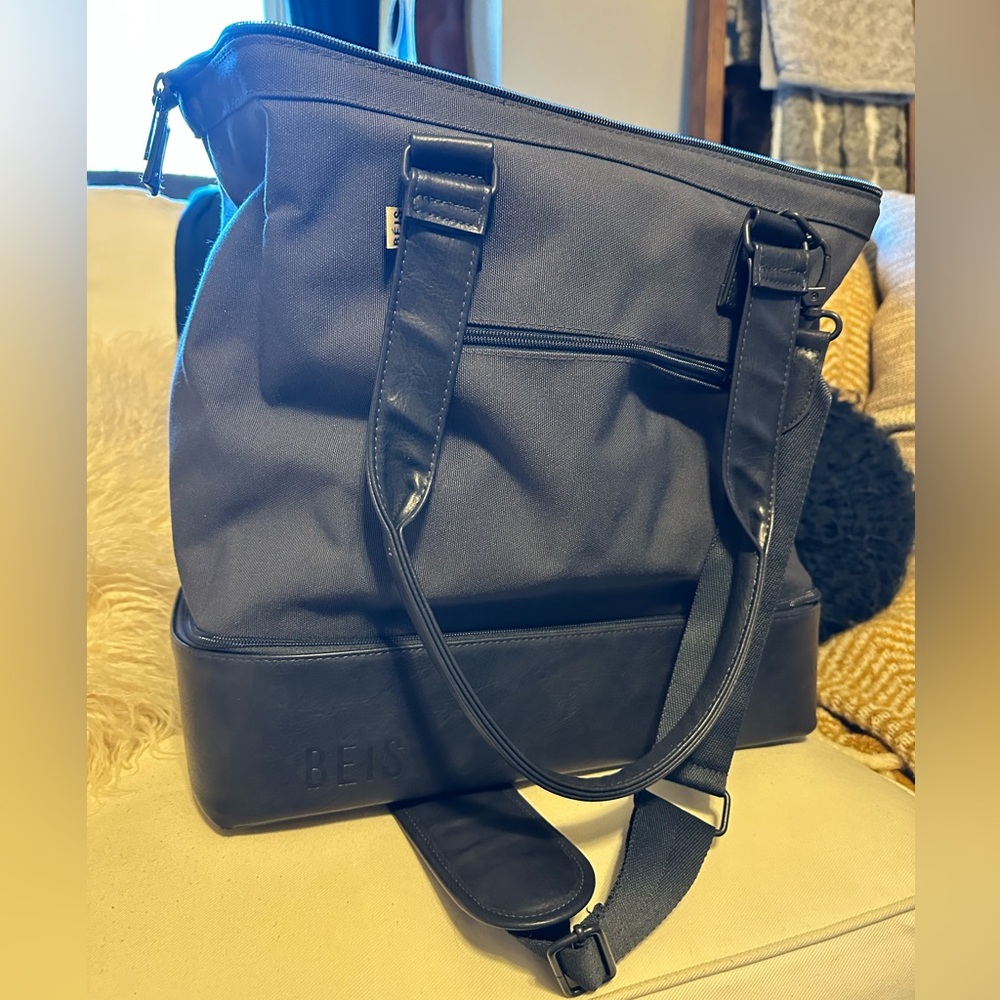Beis Navy Mini Weekender - Picture 6 of 6